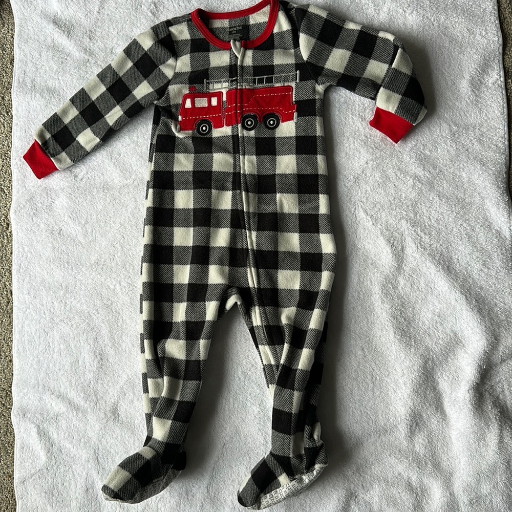 EUC 18m pajamas